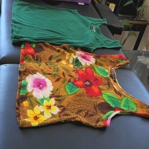 Set of 2 Tank Tops | St. Johns Bay | Chaudry Sports